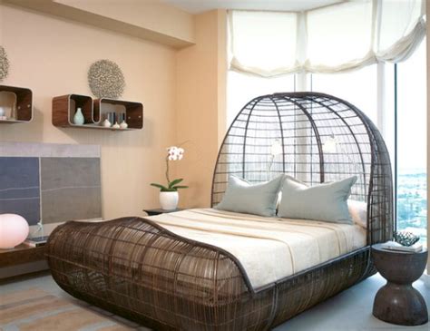unique beds   change  bedroom design digsdigs