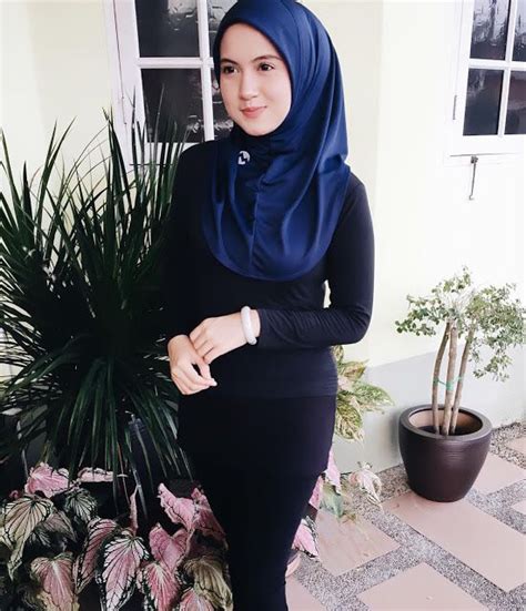 Malay Beautiful Hijaber Asyiqin Khairi Cute Pemuja Wanita Asian Model Girl Beautiful Hijab