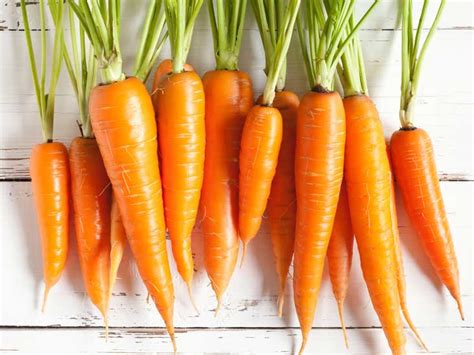 Carrots 101 Nutrition Facts And Health Benefits