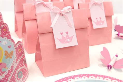 Download Homemade Princess Party Bags + Free Printable Gift Tags | Party Delights Blog