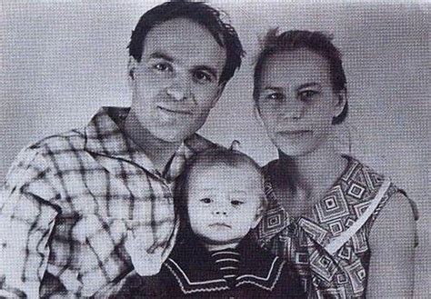 Jun 24, 2021 · андрей и ольга бурковские стали новыми гостями шоу честный развод. Знаменитости в кругу семьи. Фото из домашних архивов — ЖЖ