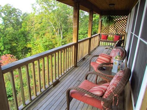 Skyline drive provides easy access to most trails. Skyline View Cabins - UPDATED 2017 Prices & Campground ...
