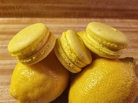My homemade lemon cardamom macarons. : Baking