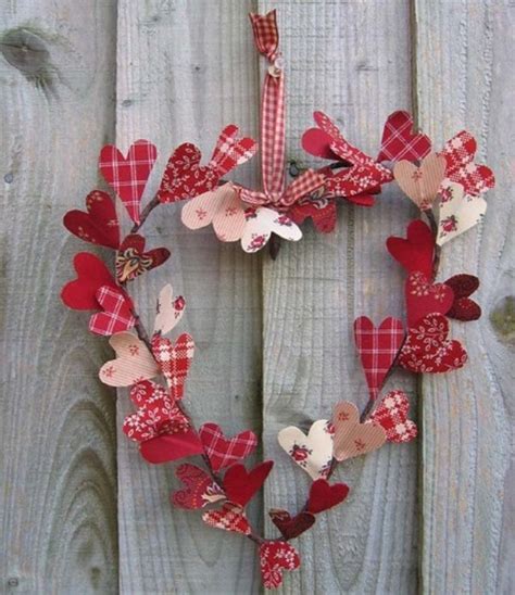 28 Cool Heart Decorations For Valentines Day Digsdigs