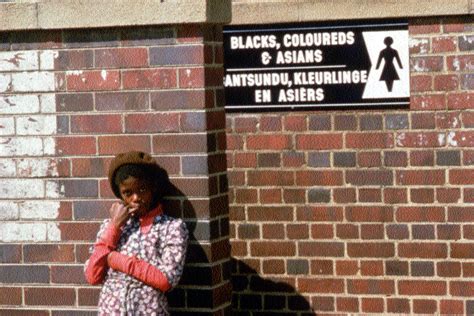 As the apartheid bus scandal makes headlines around the world, a multiculturalism expert claims that despite the tragic incident, xenophobia in sweden is actually on the decline. ESO/BAT 9-13 desembre | BON DIA - ESCOLES VEDRUNA DE GIRONA