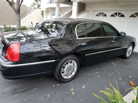 Used 2011 Lincoln Town Car For Sale Ws 11518 We Sell Limos
