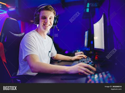 Professional Gamer Image And Photo Free Trial Bigstock