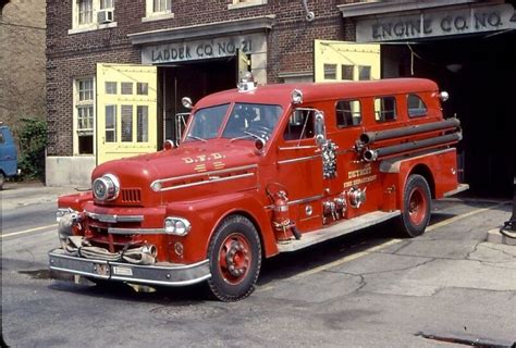 1955 Seagrave Covered Pumper Detroit Fd Fire Trucks Emergency