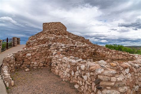 The structure, reconstructed in the 1930s, is composed of three stories. Tuzigoot National Monument | Adventurous Way