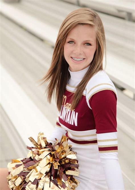 Cheerleader Group Portraits Utah Portrait Photographer Elisabeth