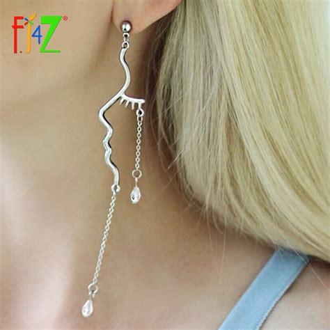 Fj4z New Hot 2 Colors Korean Style Party Show Earrings Beautiful Girly