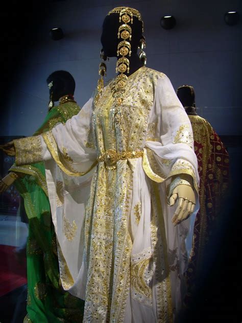 Costume History Is Fun Brides Of The Arab World Kuwait And Qatar