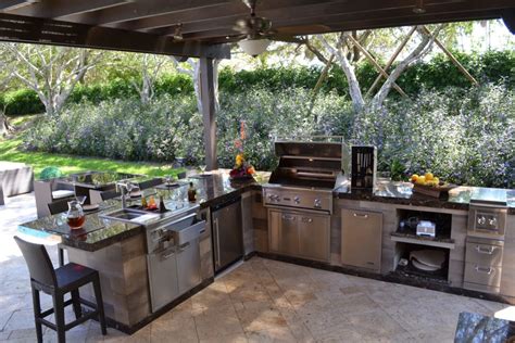Create Your Own Outdoor Kitchen And Dining Area Allgreen Inc
