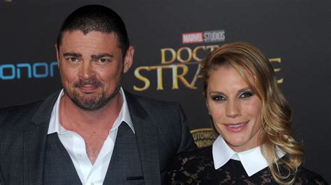Actor karl urban and katee sackhoff attend the us ireland alliance oscar wilde awards at bad robot on february 25, 2016 in. The Truth About Katee Sackhoff And Karl Urban's Split