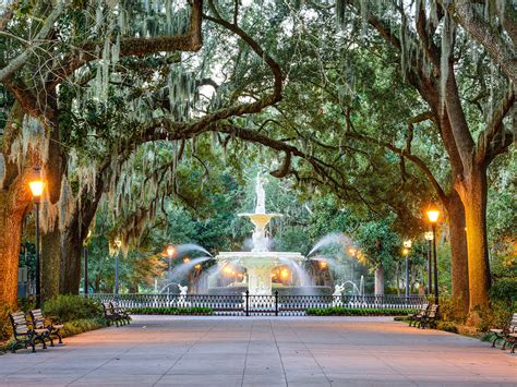 13 Best Things to Do in Savannah for Both Tourists and Locals