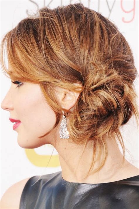 Https://tommynaija.com/hairstyle/easy Side Messy Bun Hairstyle
