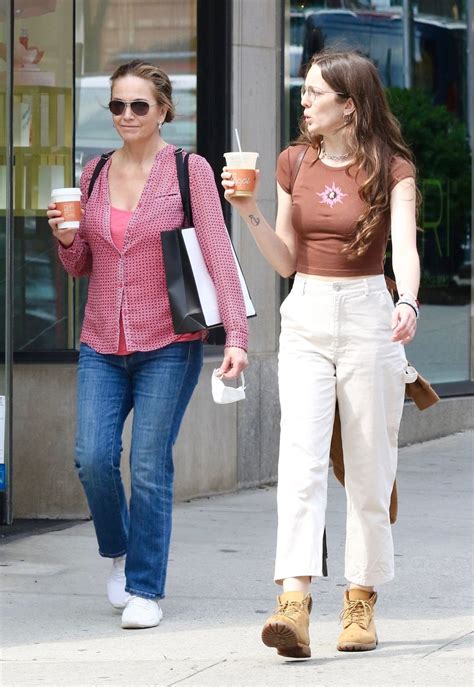 Diane Lane And Eleanor Lambert Out Shopping On Madison Avenue In New York 06 02 2022 Hawtcelebs