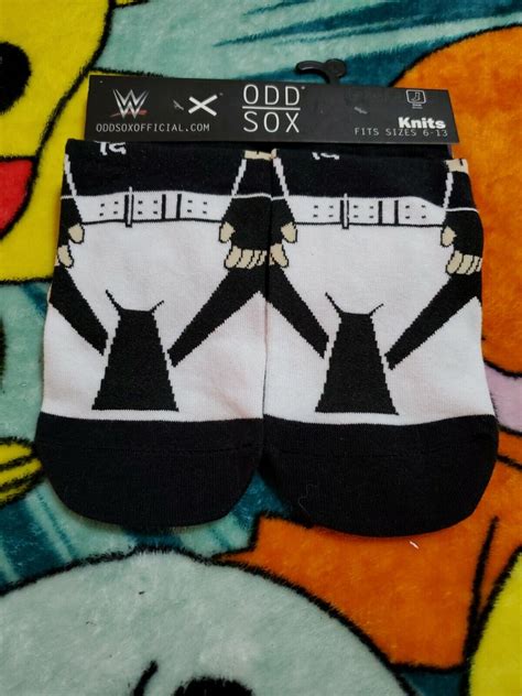 Odd Sox Unisex Wwe Wrestling Macho Man Randy Savage Crew Socks Crazy Cool Ebay