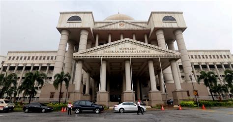 This impressive complex houses most of the country's courts. Kuala Lumpur Court Complex - andri