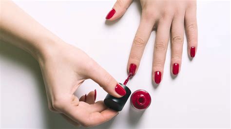 Color style nail polish are designed for wet polishing. Nail Polish Colors That Will Make Your Hands Look Younger ...