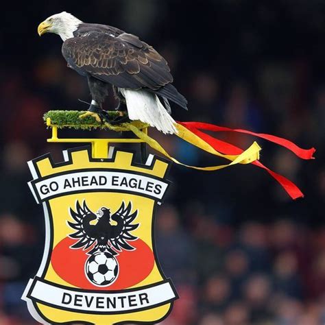 Logo and kit go ahead eagles. Pin van Hans Nuis op Go Ahead Eagles | Voetbal, Afbeeldingen