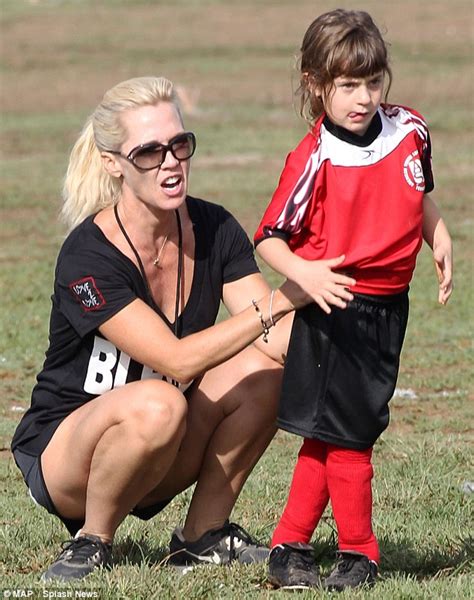 Jennie Garth Gets Passionate Watching Daughter S Game As She Wears