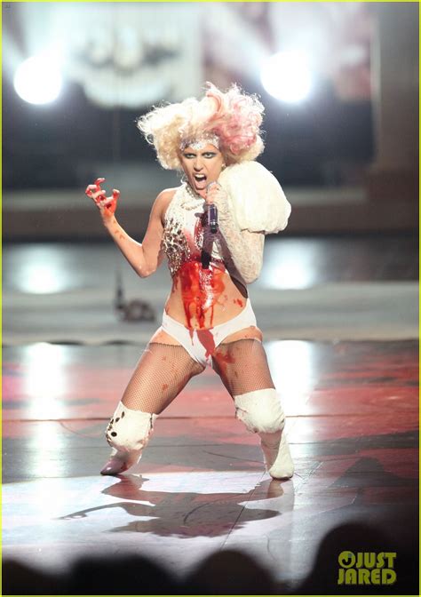 Lady Gagas 2009 Mtv Vmas Performance Finally Gets Uploaded After A