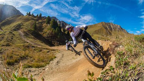 They seem heavy and i feel like maybe it is too much for me to control. Bike park Savoie, La Plagne - Bike parc pour VTT Alpes, Savoie
