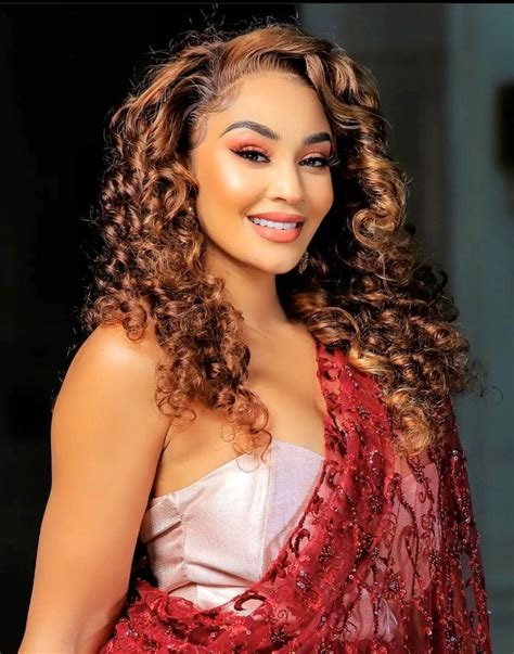 Zari Hassan Sends A Message To Online Fans As She Shares Pictures