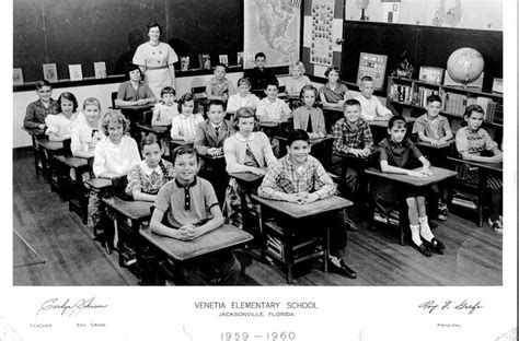 Vintage Class Photos Of 1950s From Different Schools Class Pictures
