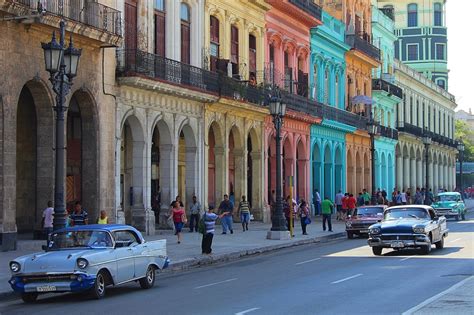 Dans cette nouvelle édition du routard cuba. Hep taxi ! : Capitolio : La Havane (La Habana) : Cuba ...