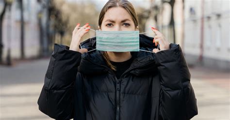 Szczegóły obostrzeń obowiązujących od 1 lutego wideo. Koronawirus. Nowe obostrzenia od 01.02? Jakie będą nowe ...