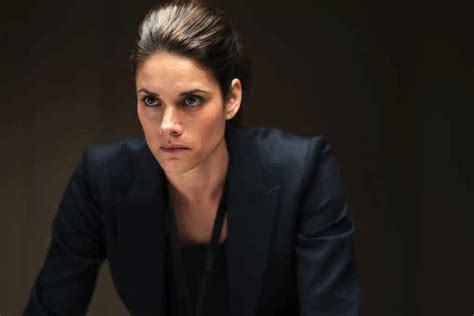 Missy Peregrym Measurements Bio Height Weight Shoe And More