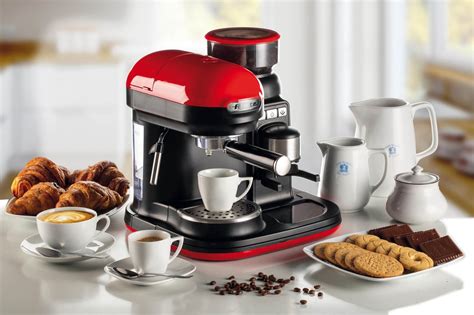 Learn more about third wave specialty coffee. Espresso machine of the Moderna range with integrated ...