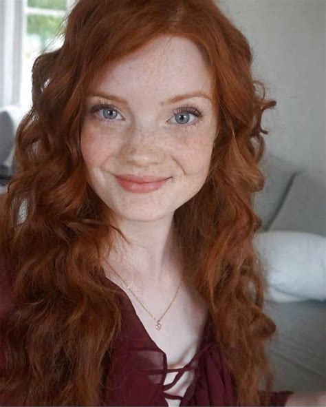 Pretty Redhead Beautiful Red Hair Red Hair Freckles Pretty Redhead