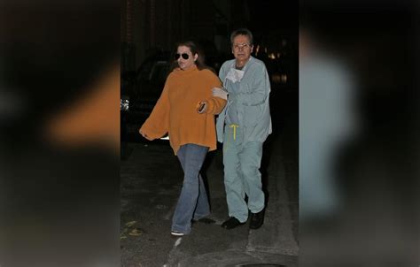 Disheveled Lisa Marie Presley Stumbles Leaving Medical Facility Amid
