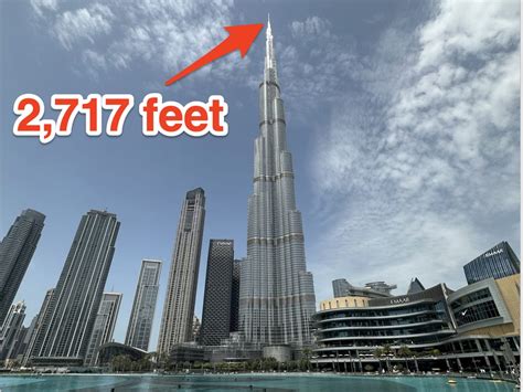 I Visited The Tallest Building In The World Burj Khalifa In Dubai And