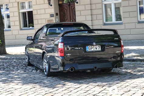 The 2015 hsv (holden special vehicles) gts maloo is (or will soon be) living proof that going out with a bang is a good thing. Holden HSV Z Series Maloo R8 - 27 June 2019 - Autogespot