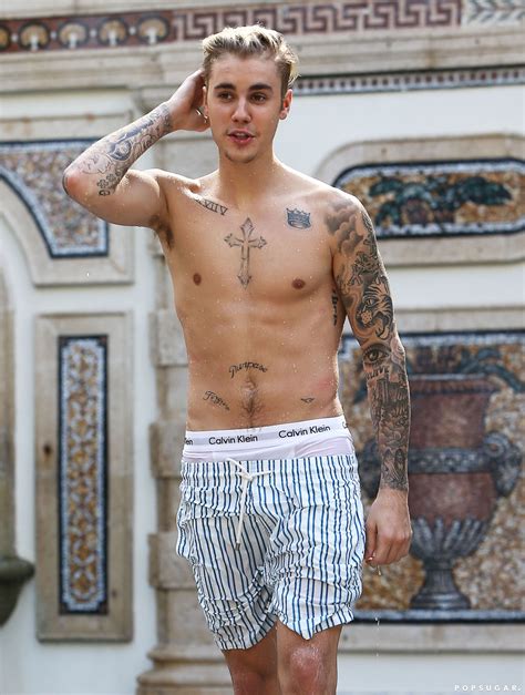 Celebrity Entertainment Christmas Came Early Shirtless Justin