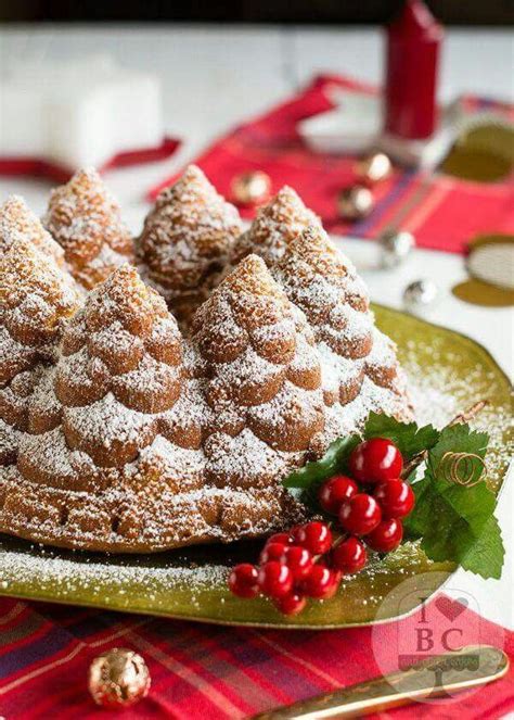 Create a dramatic christmas cake with a flat, 3d or bundt christmas tree cake pan. Pin by Stephanie Layer on Nordic Ware recipes (With images ...