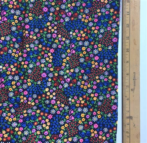 1960s vintage fabric small cotton mod floral fabric shy 1 etsy vintage floral fabric floral