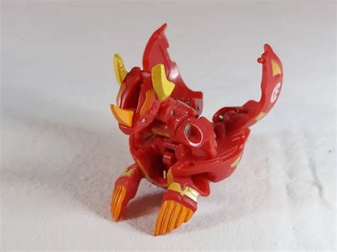 Pyrus Helix Dragonoid Bakugan Gundalian Invaders Sega Spin Master