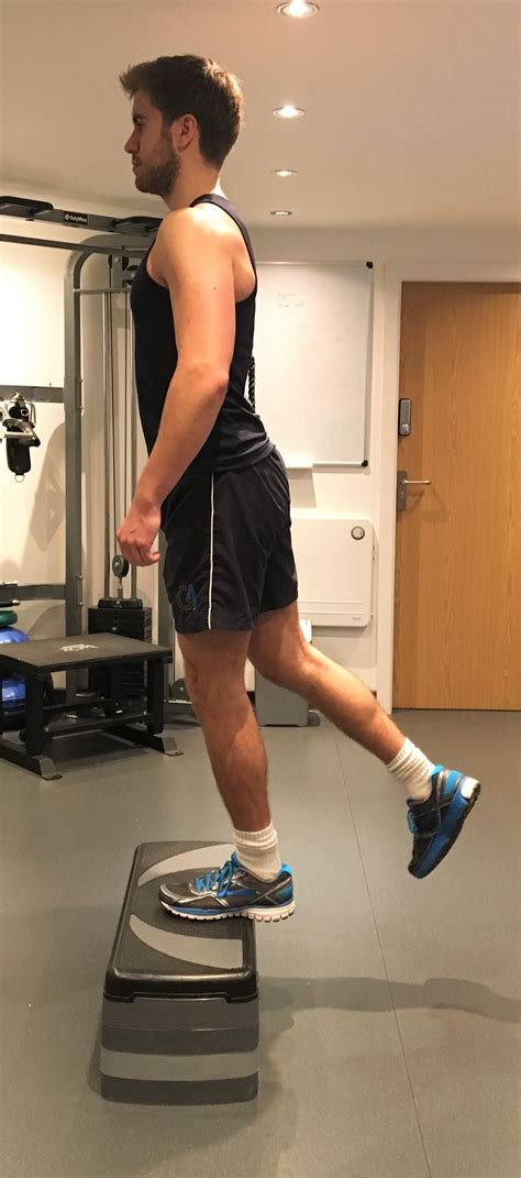 Step up synonyms, step up pronunciation, step up translation, english dictionary definition of step up. Single Leg Step Up - G4 Physiotherapy & Fitness