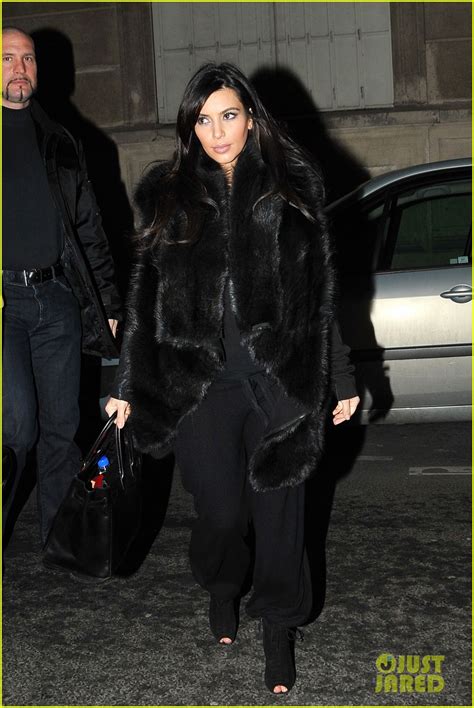 Kim Kardashian Heads To Dinner Kanye West Is Super Cold Photo 2797552 Kanye West Kim