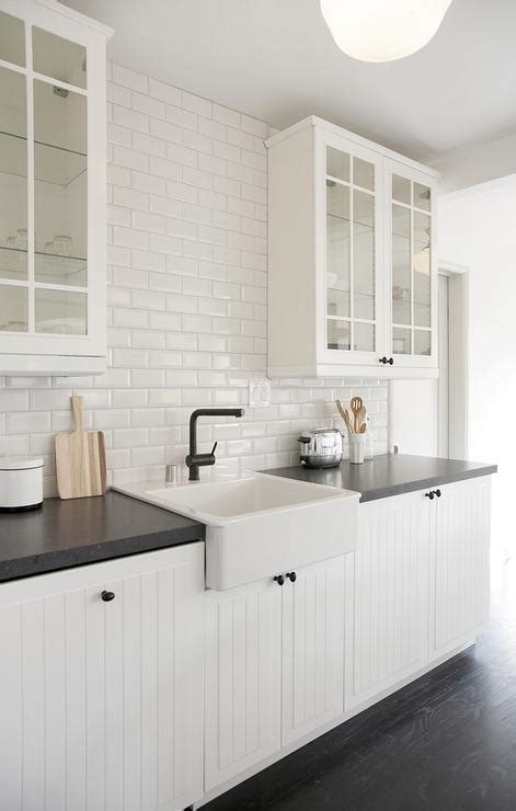 This guide should help using beadboard back panel 42wx96h white designer colors and give the. White Beadboard Kitchen Cabinets with Beveled Subway ...