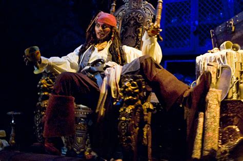 Disneylands Pirates Of The Caribbean Ride Reopens With A Familiar