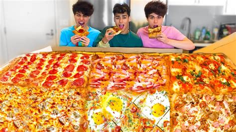 Eating The Worlds Largest Pizza Acordes Chordify