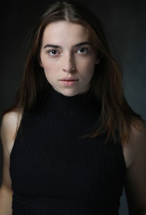 Ellie Ekers - Age, Wiki, Bio, Trivia, Photos