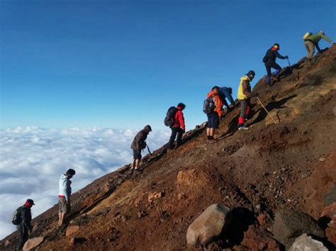 Bagaimana Menurut Kamu Tentang Wisata Alam Pendakian Gunung Slamet