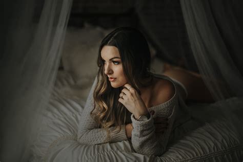 Intimate Boudoir Session Victoria And Vancouver Boudoir Photographer